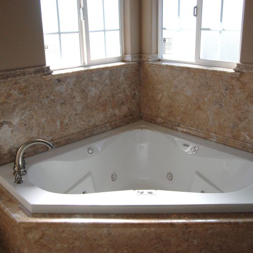 Tub Enclosure